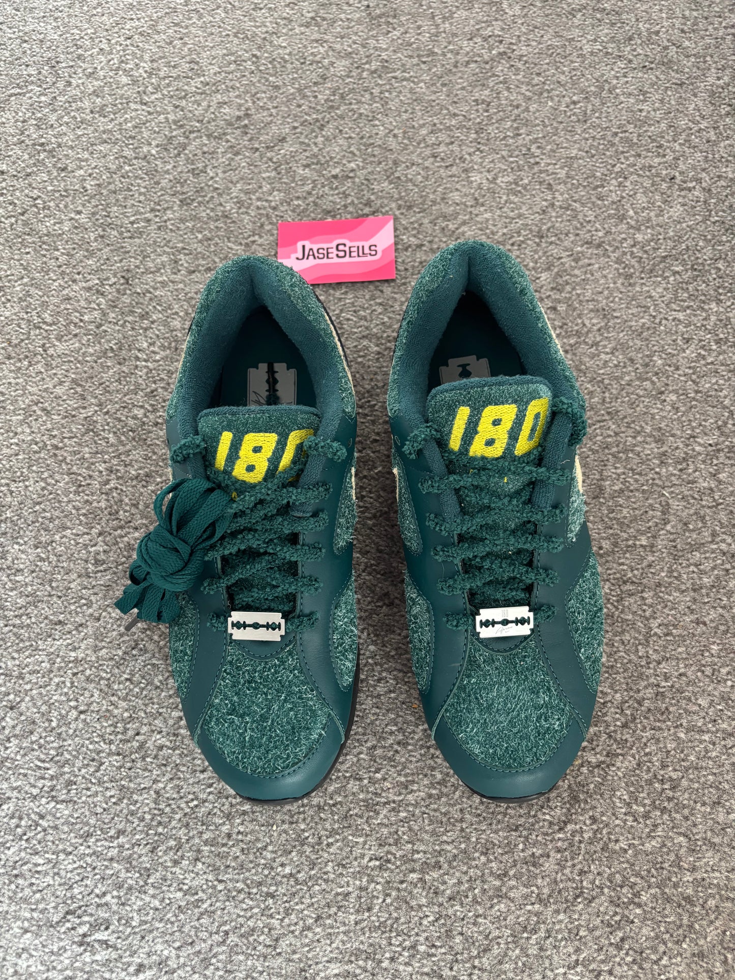 Nike Air Max 180 'Apron Records' UK9.5