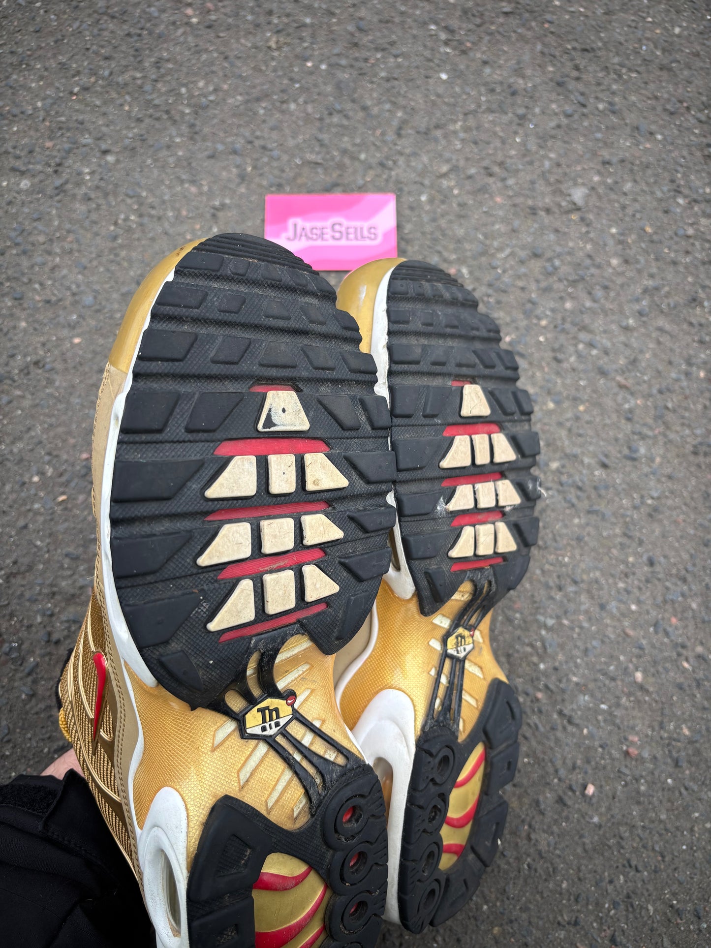 Nike Air Max Plus 'Metallic Gold' UK8.5