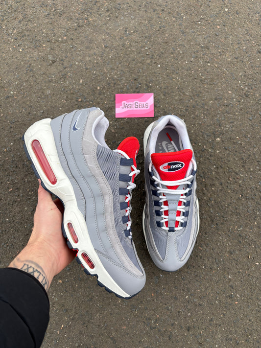 Nike Air Max 95 'Grey/Navy/Crimson' UK9