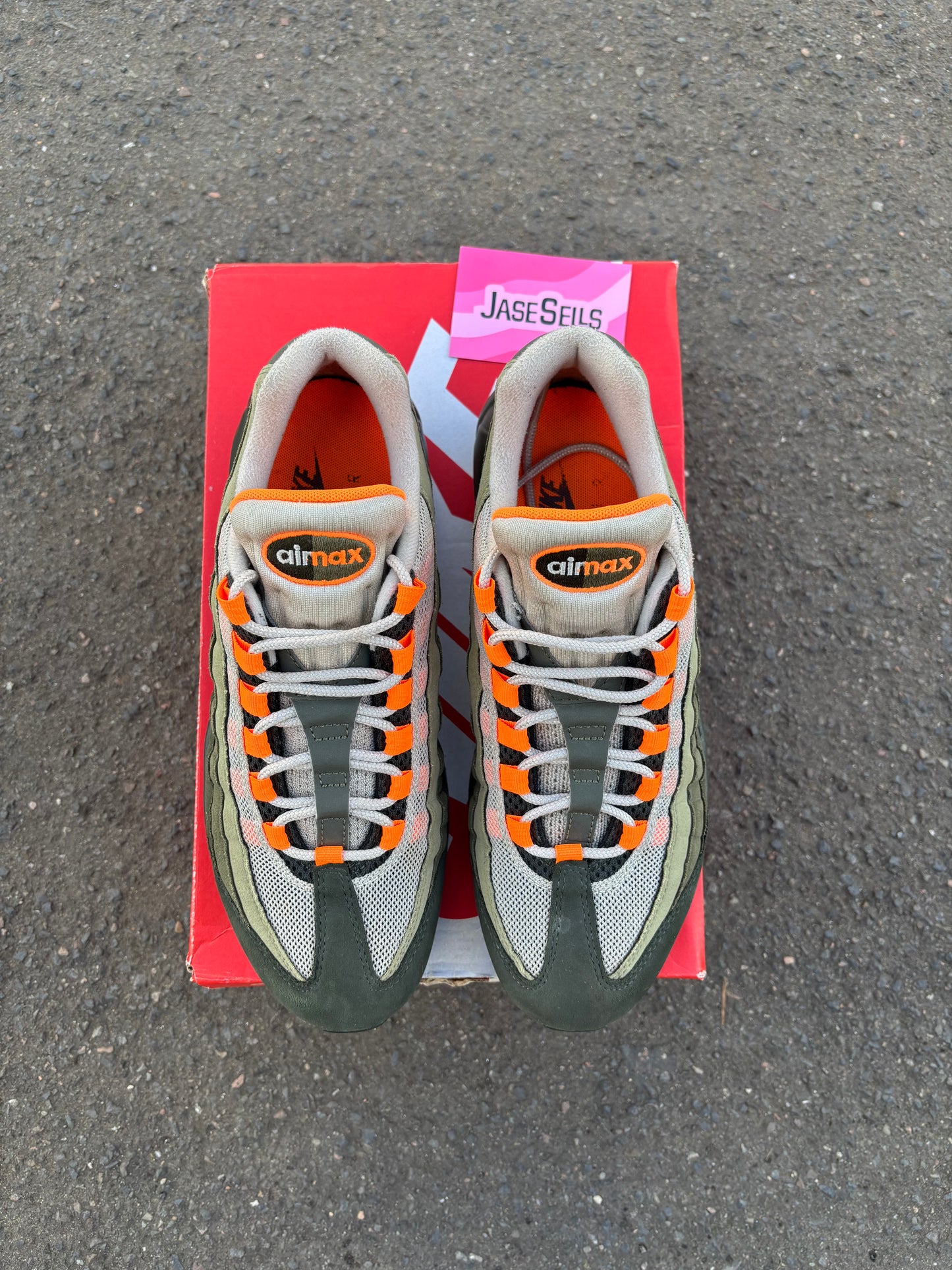 Nike Air Max 95 'Neutral Olive/Total Orange' UK8