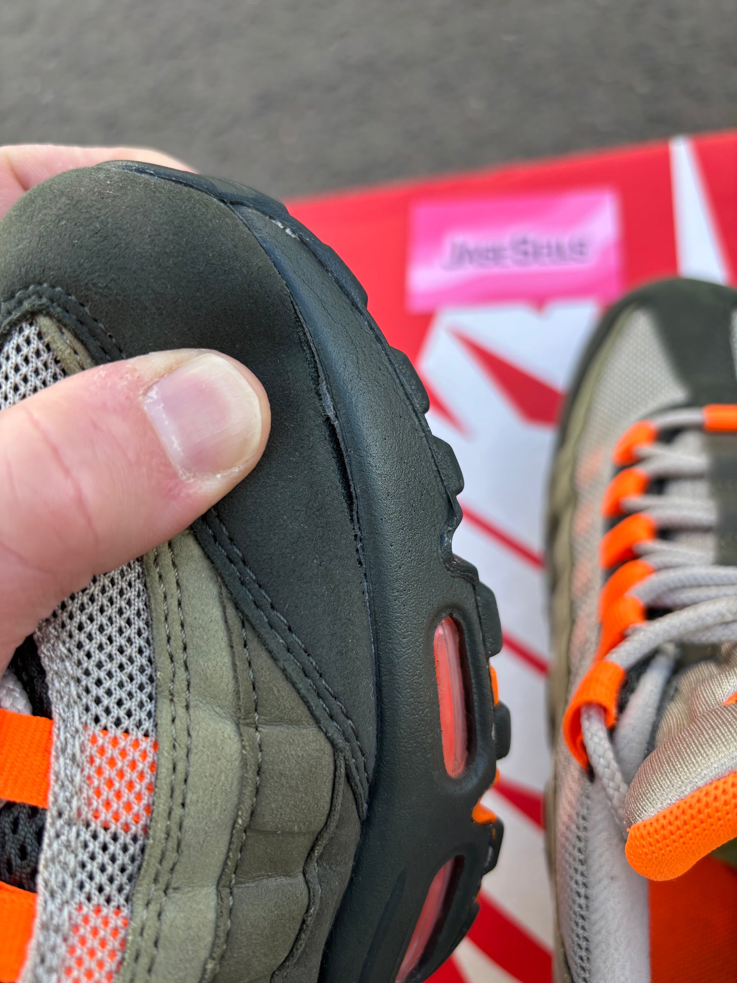 Nike Air Max 95 'Neutral Olive/Total Orange' UK8