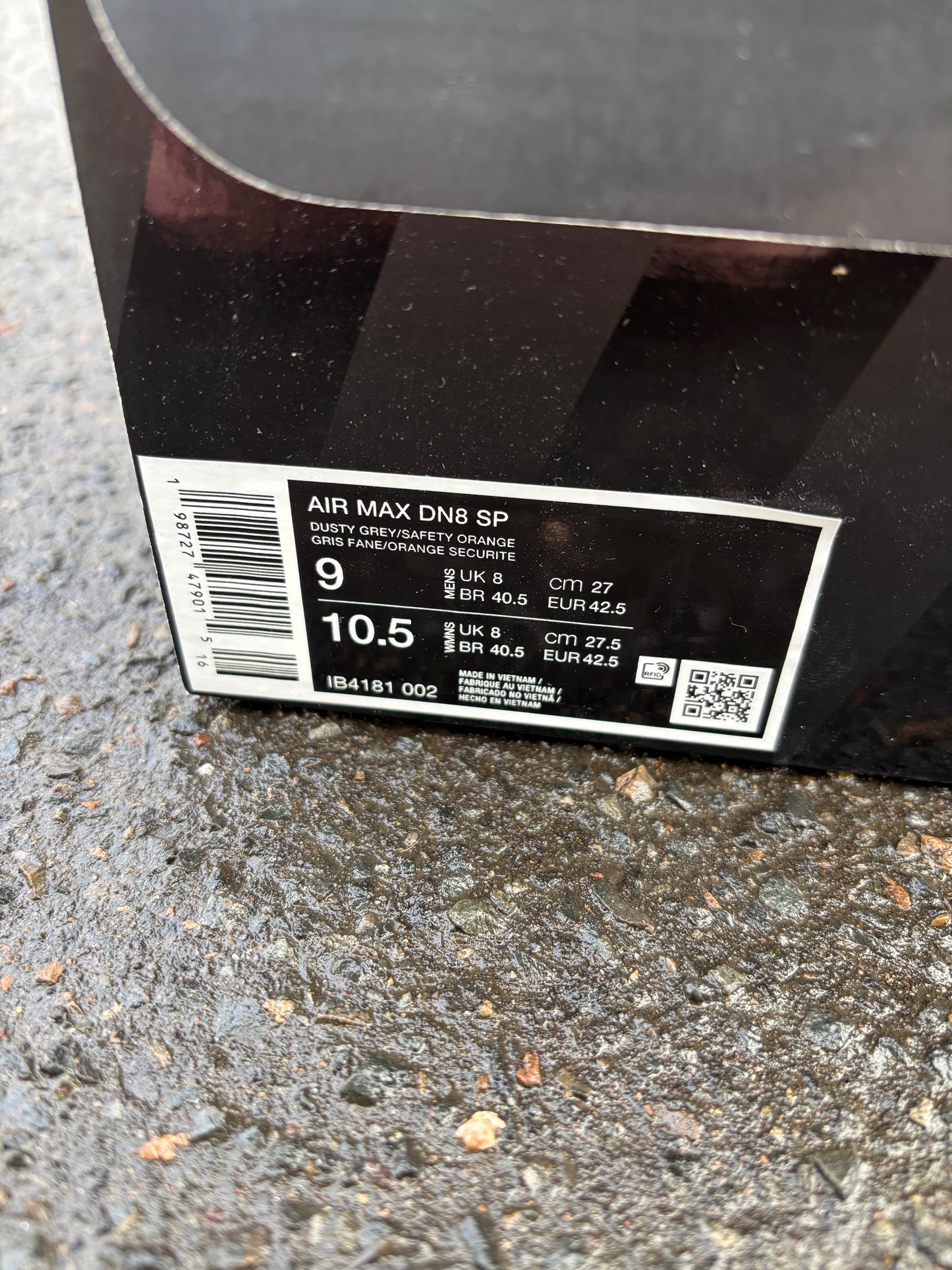 Nike Air Max DN8/ Palace 'Dusty Grey' UK8 (Website Exclusive)