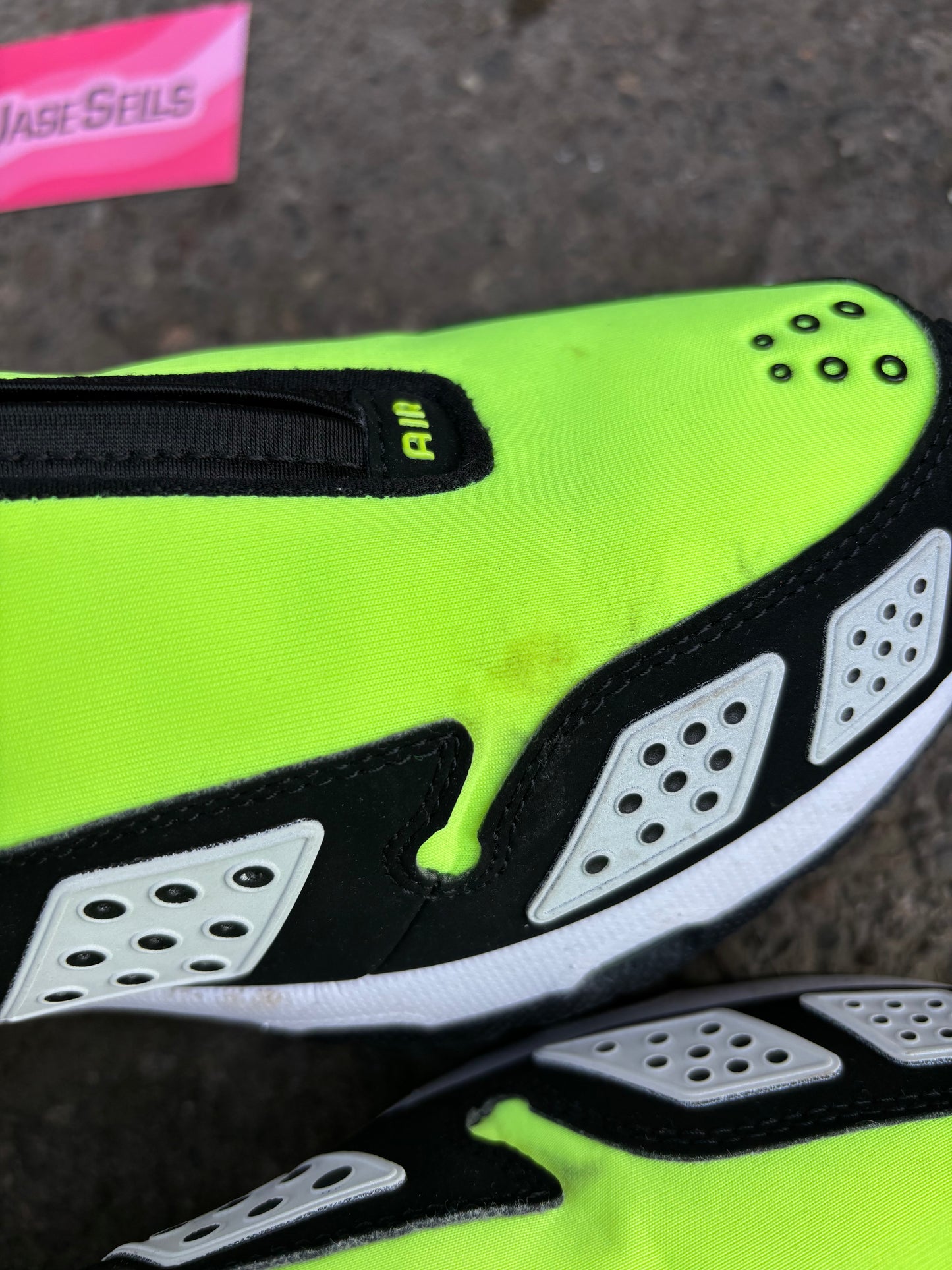 Nike Air Max Sunder 'Volt/Black' UK8
