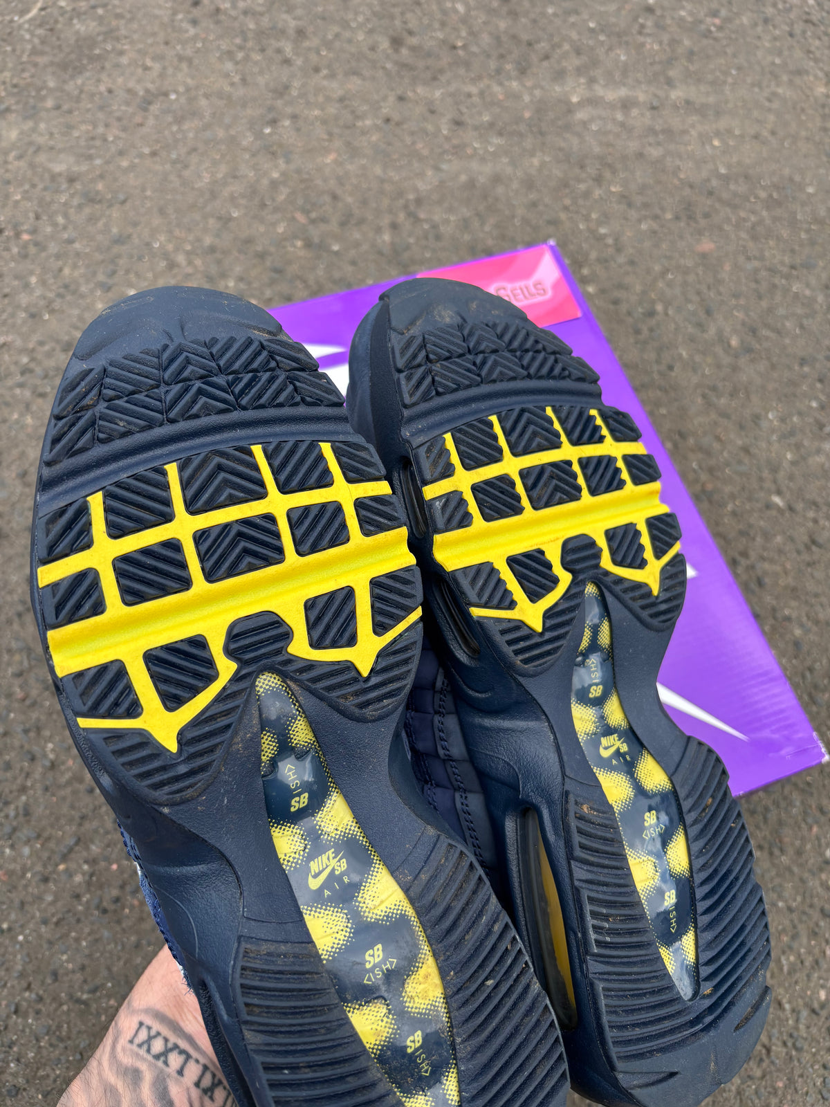 Nike Air Max 95 SB Eric Koston ‘Obsidian/Speedy Yellow’ UK8.5