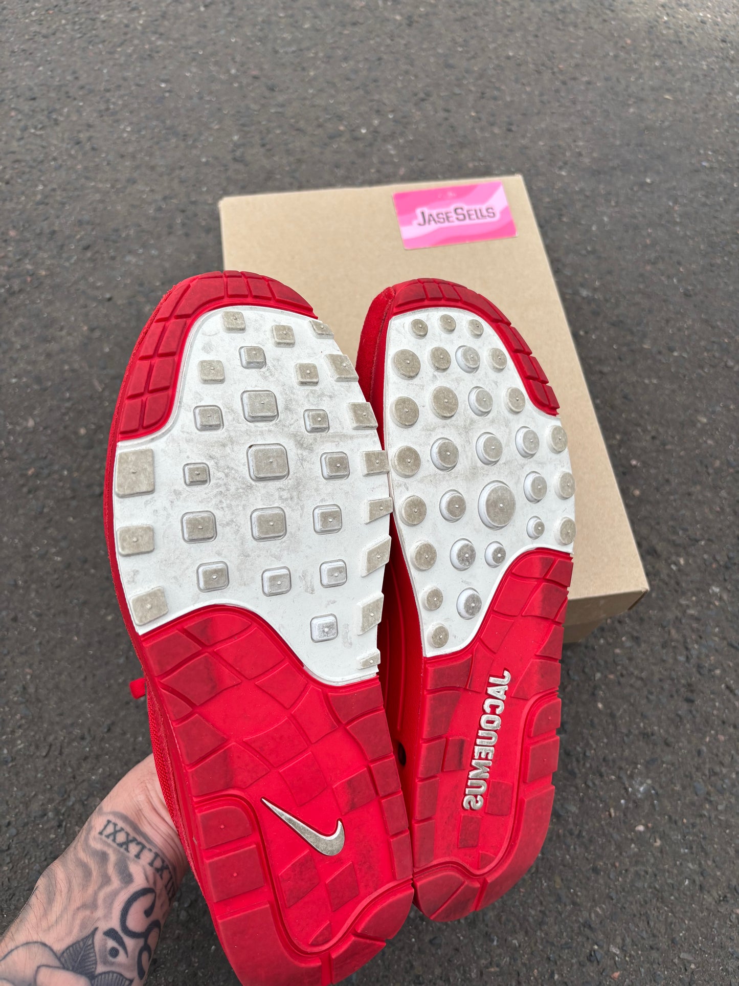 Nike Air Max 1/Jacquemus 'Mystic Red' UK9W