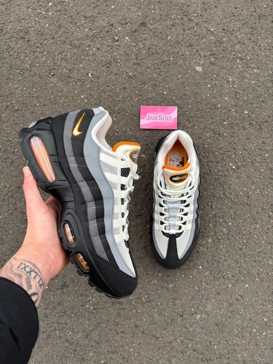 Nike Air Max 95 ‘Ceramic Orange’ UK7.5