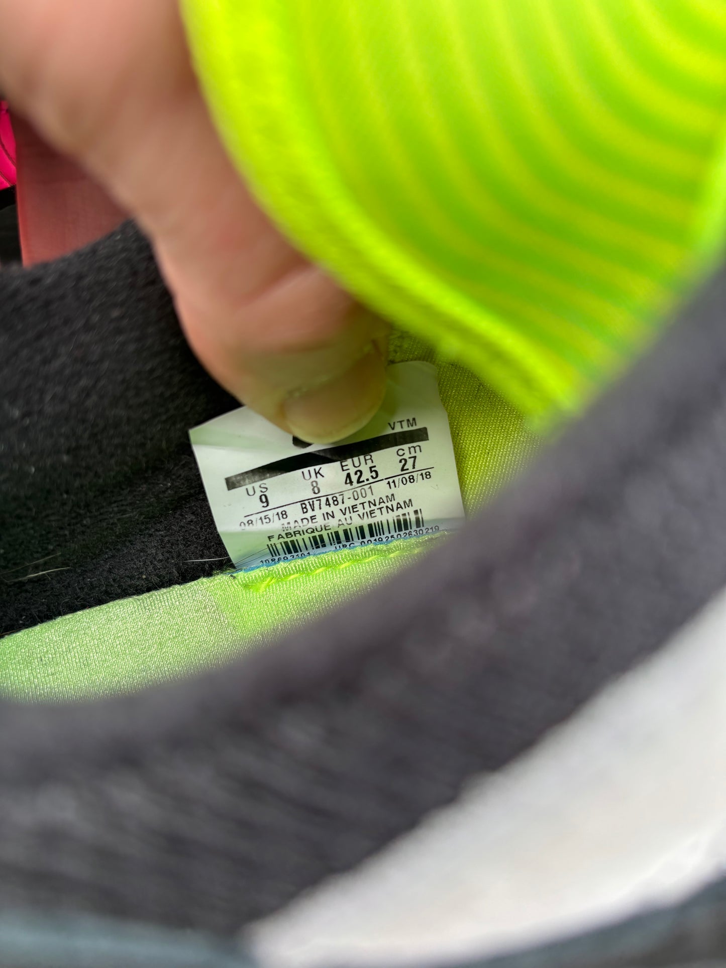Nike Air Max 180 ‘Berlin’ UK8