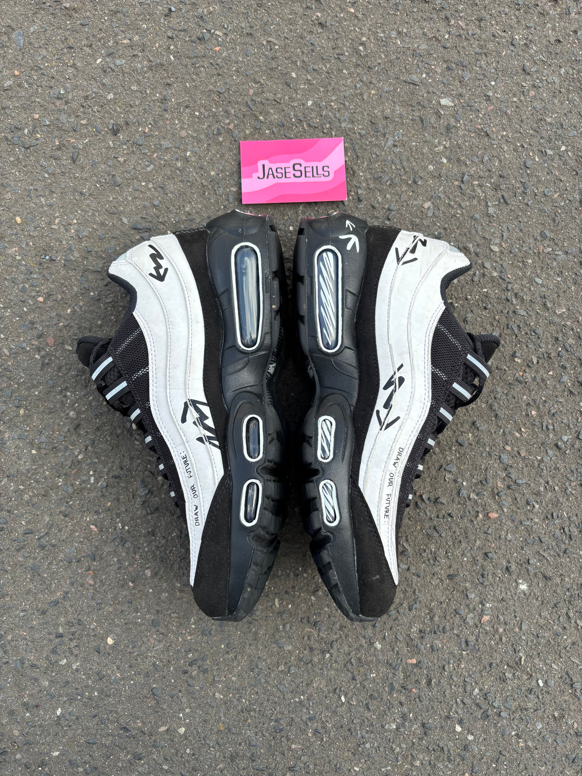 Nike Air Max 95 ‘Sketch with the Past’ UK7