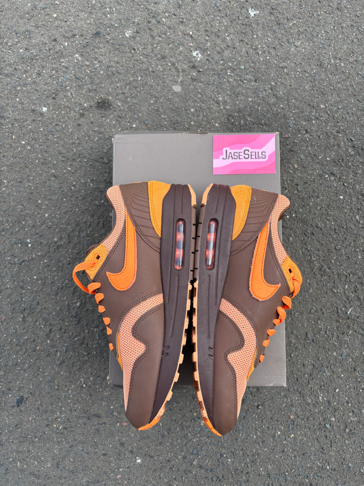 Nike Air Max 1 ‘Kings Day’ UK8.5