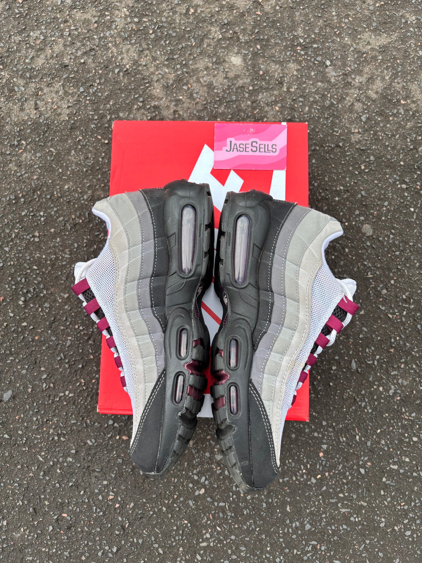 Nike Air Max 95 ‘Beetroot’ UK8.5