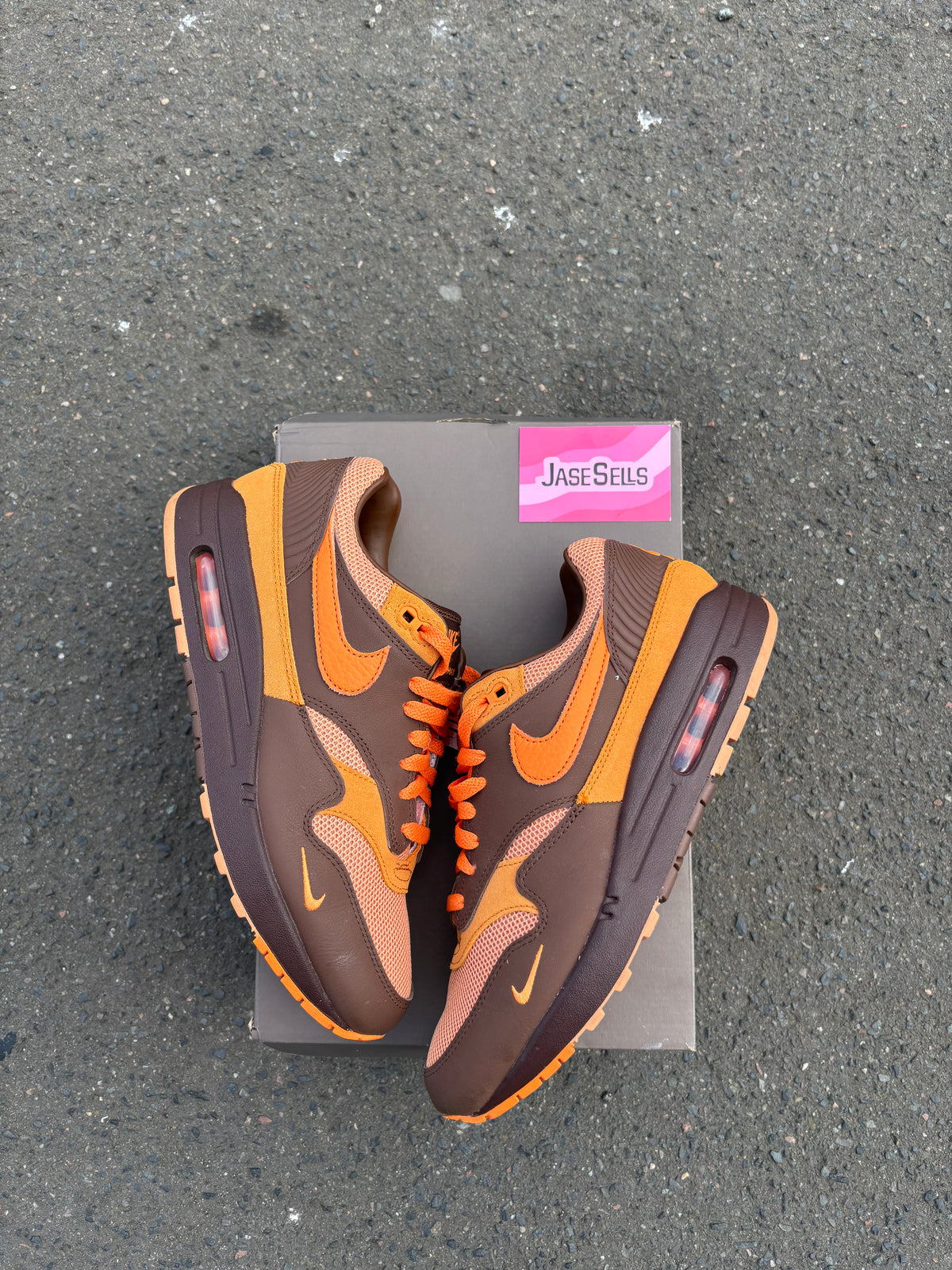 Nike Air Max 1 ‘Kings Day’ UK8.5