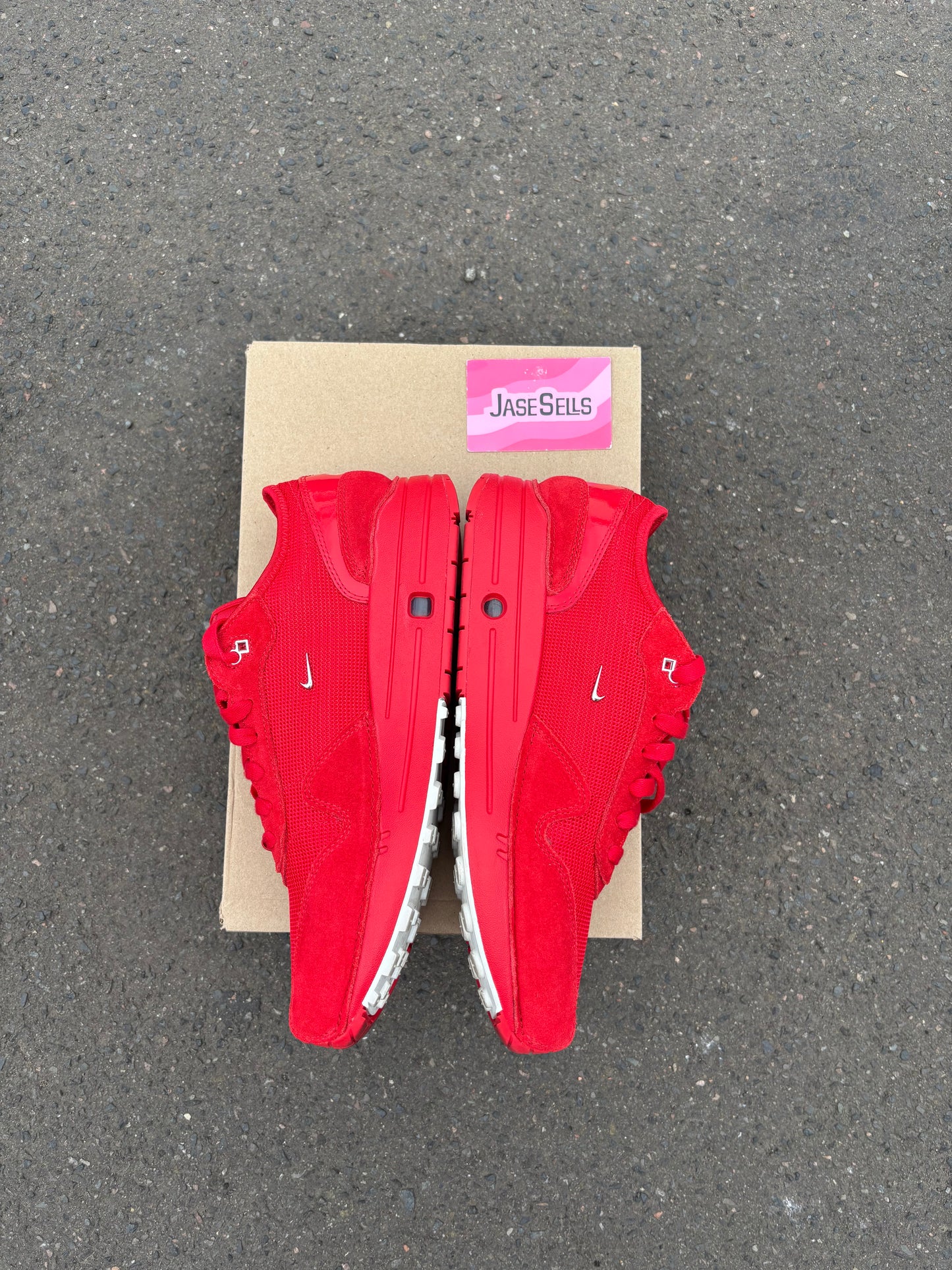 Nike Air Max 1/Jacquemus 'Mystic Red' UK9W