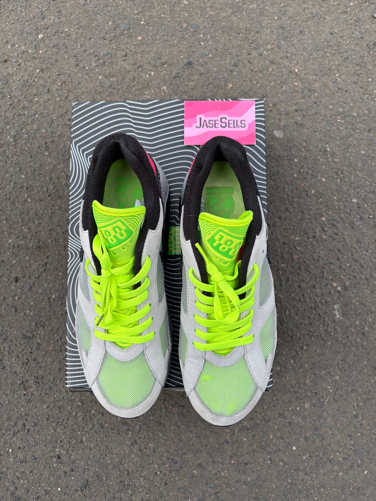 Nike Air Max 180 ‘Berlin’ UK8