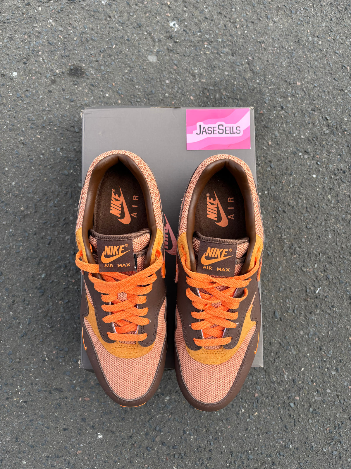 Nike Air Max 1 ‘Kings Day’ UK8.5