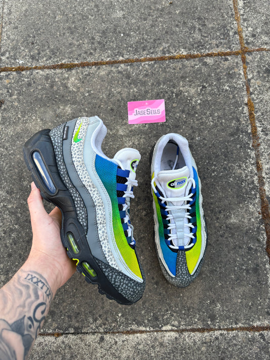 Nike Air Max 95 ‘Kiss My Airs’ UK8.5 (9to5N Custom)