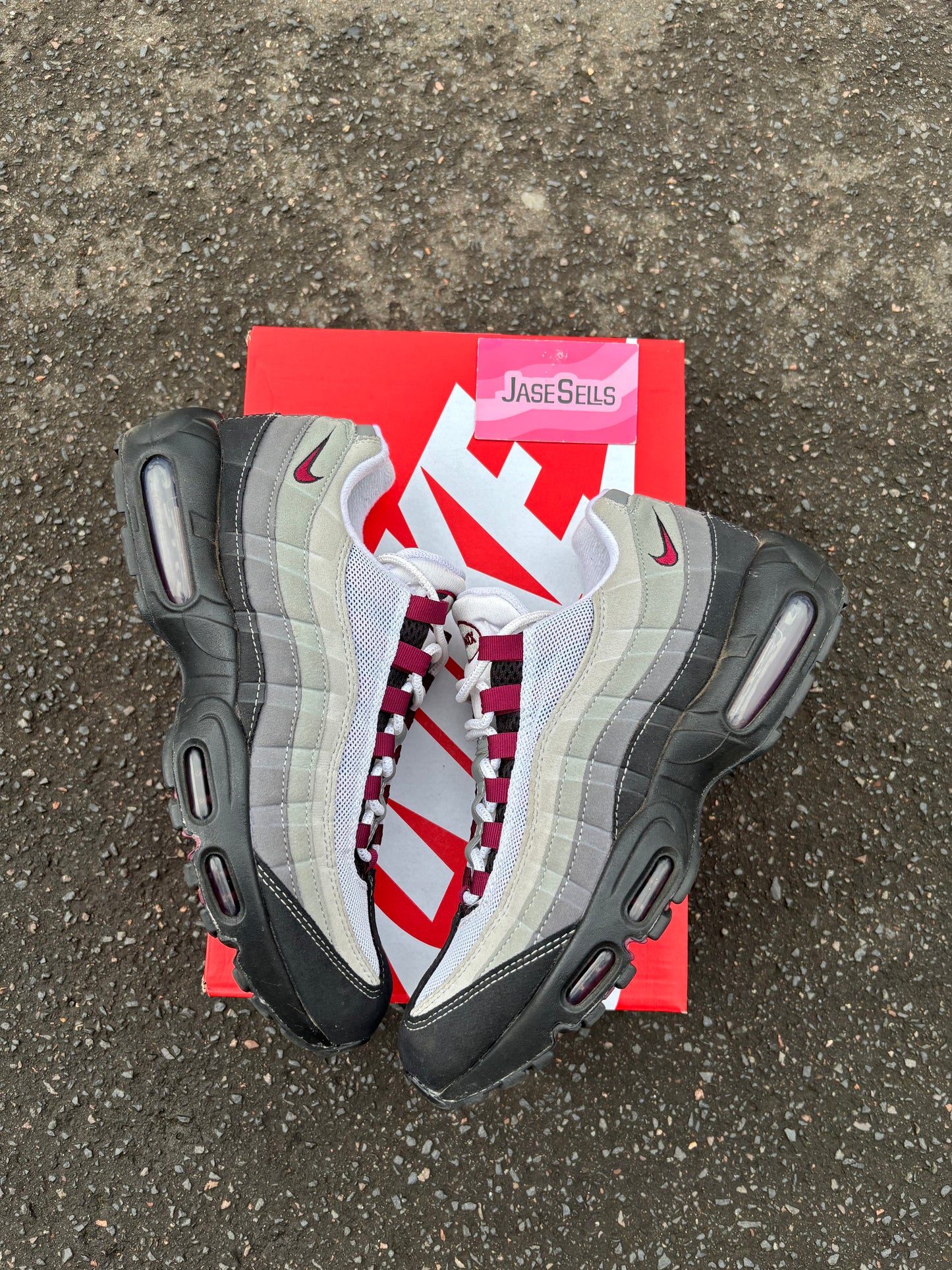 Nike Air Max 95 ‘Beetroot’ UK8.5