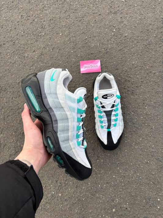 Nike Air Max 95 NBY ‘Jade Gradient’ UK8.5 (2020)
