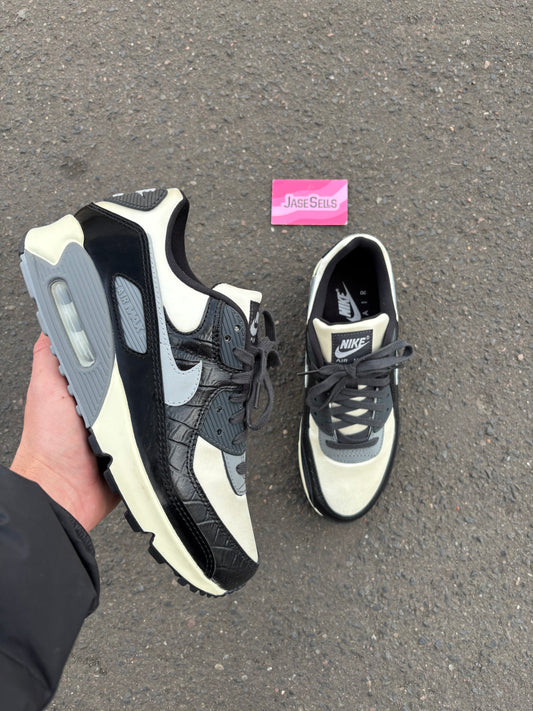 Nike Air Max 90 ‘Smoke Grey Crocodile’ UK7