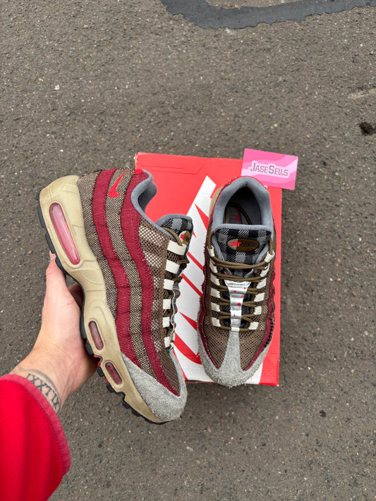Nike Air Max 95 'Freddy Krueger' UK8