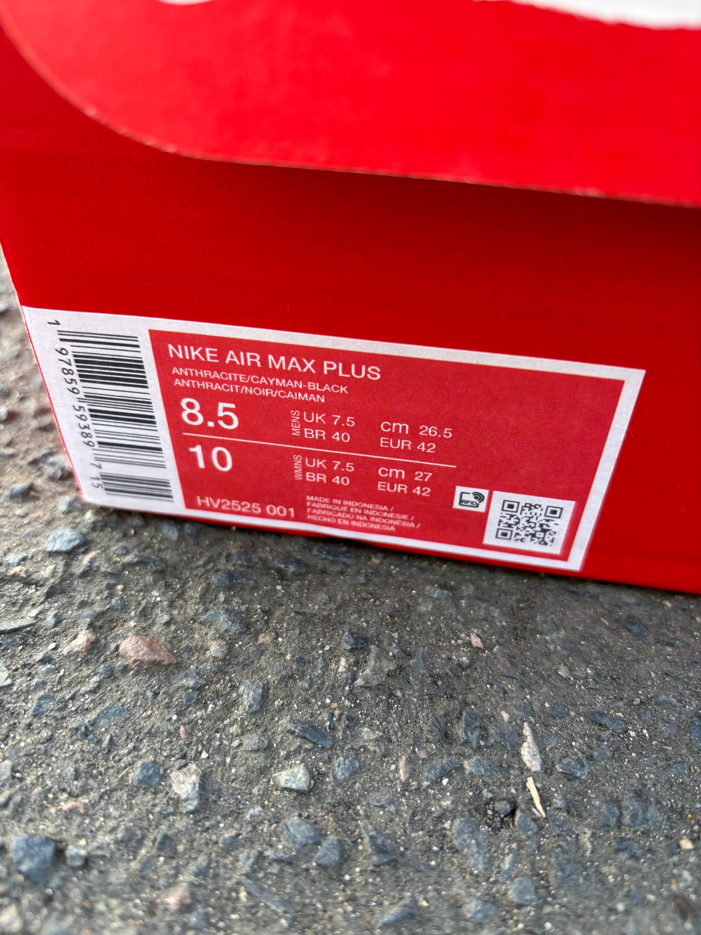 Nike Air Max Plus 'Iridescent' UK7.5 BN