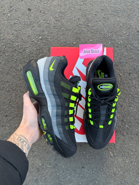 Nike Air Max 95 'Reverse Neon' UK8.5