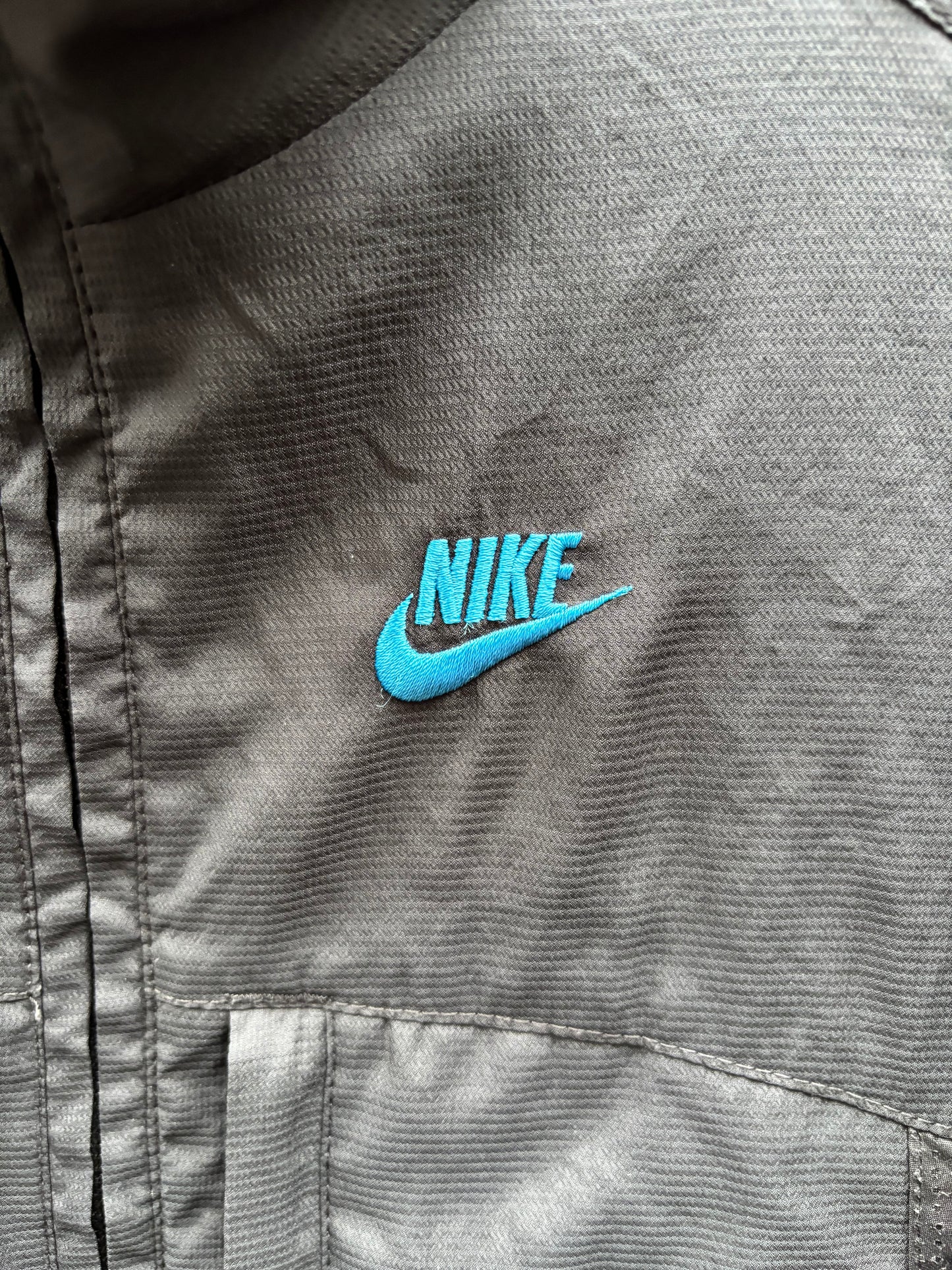 Nike Air Max 95 Vintage Track Jacket Size Medium