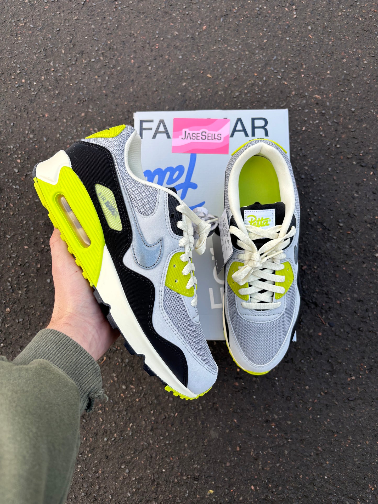 Nike Air Max 90/Patta 'Cyber Waves' UK9 BN