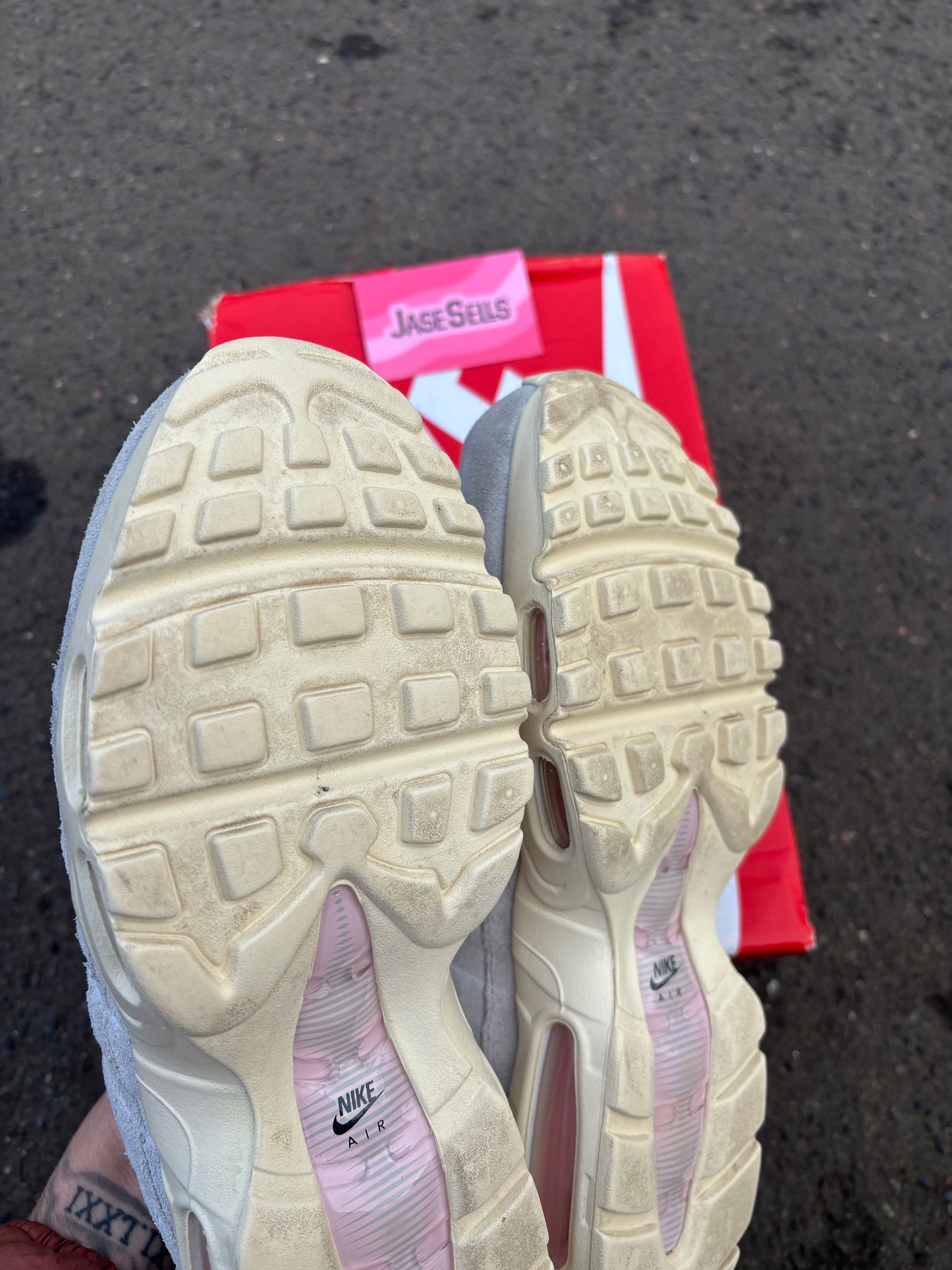 Nike Air Max 95 'Grey Fog/Pink Foam' UK8.5