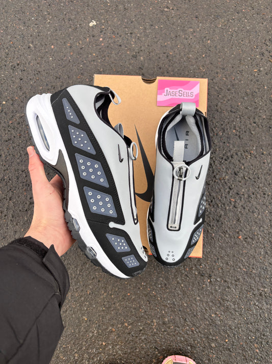 Nike Air Max SNDR '3M' UK8.5 BN