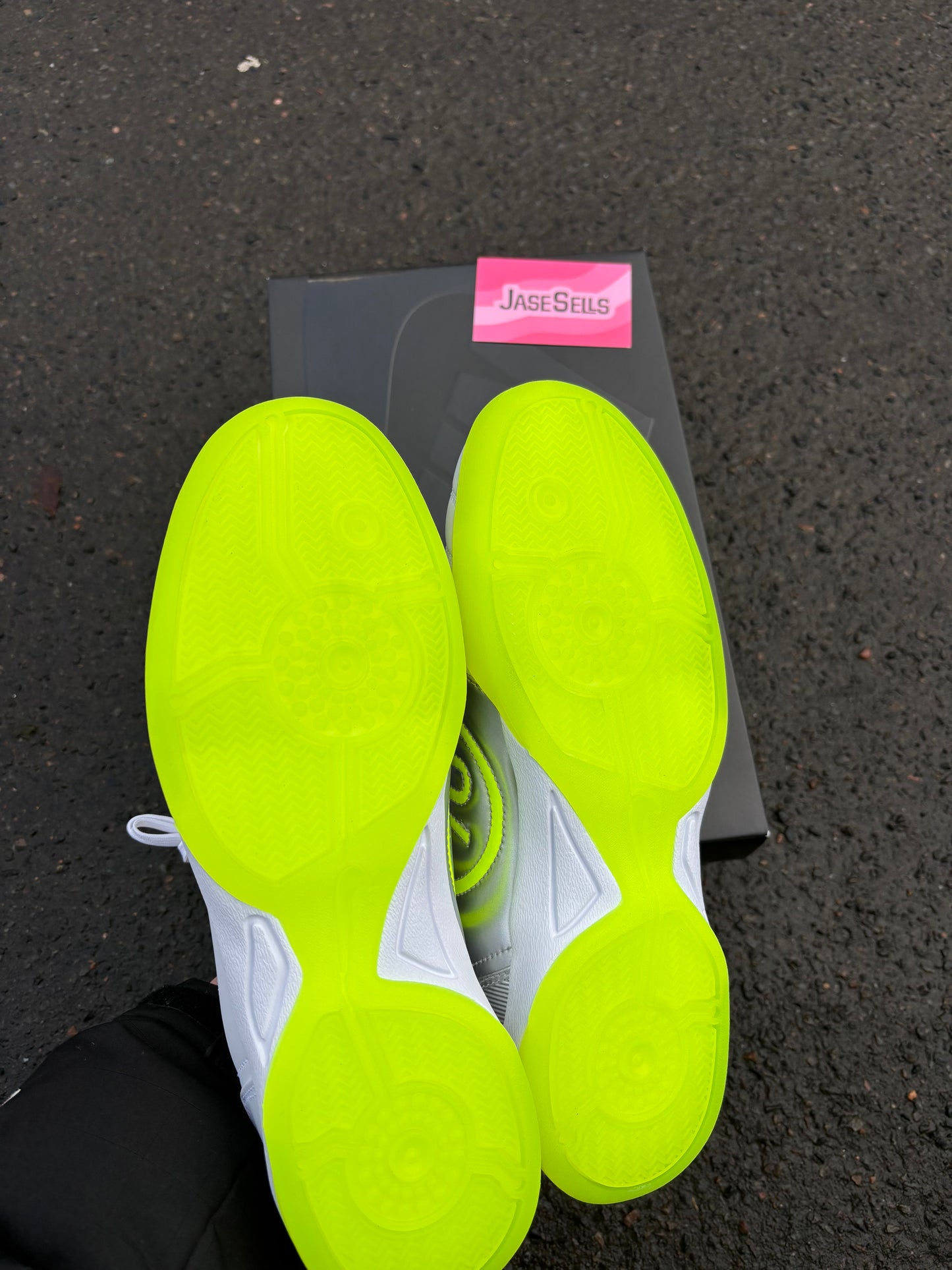 Nike T90/ Palace UK8 BN