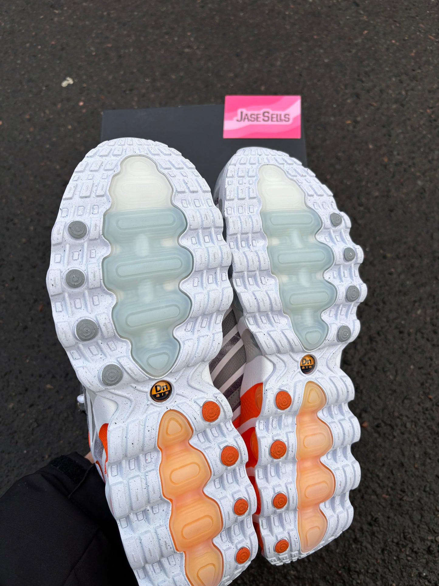 Nike Air Max DN8/ Palace 'Dusty Grey' UK8 (Website Exclusive)