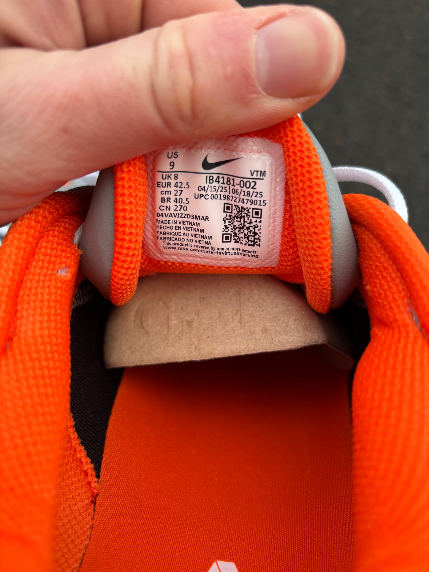 Nike Air Max DN8/ Palace 'Dusty Grey' UK8 (Website Exclusive)