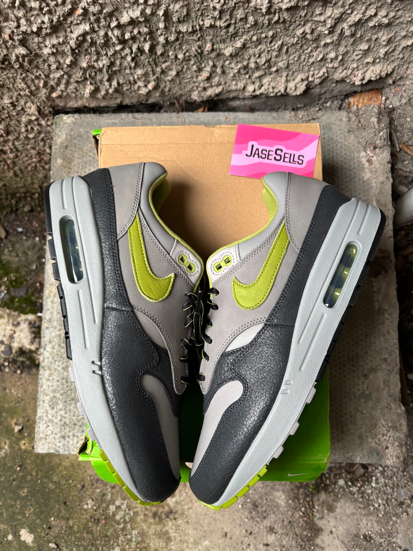 Nike Air Max 1/HUF 'Pear Green' UK9.5 BN