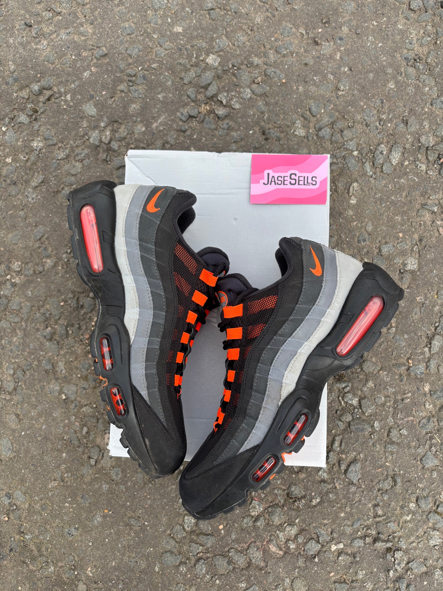Nike Air Max 95 'Hyper Crimson' UK9