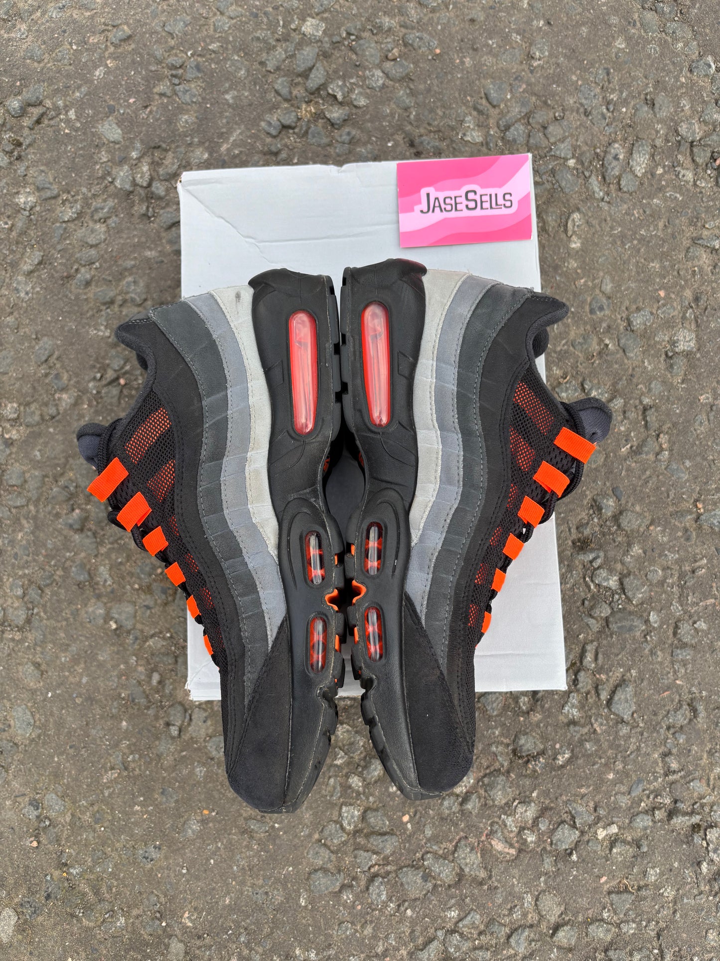 Nike Air Max 95 'Hyper Crimson' UK9